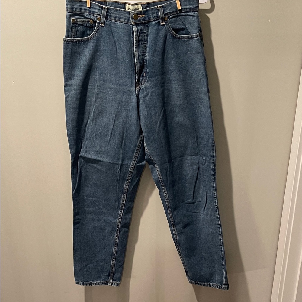 Women’s Relaxed Fit Denim Jeans